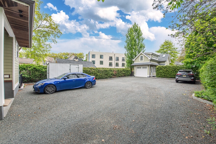More Photos Of 501 Westfield Ave, Westfield Office For Lease