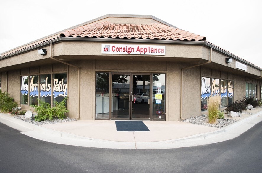 More Photos Of 155 Glendale Ave, Sparks Flex For Lease