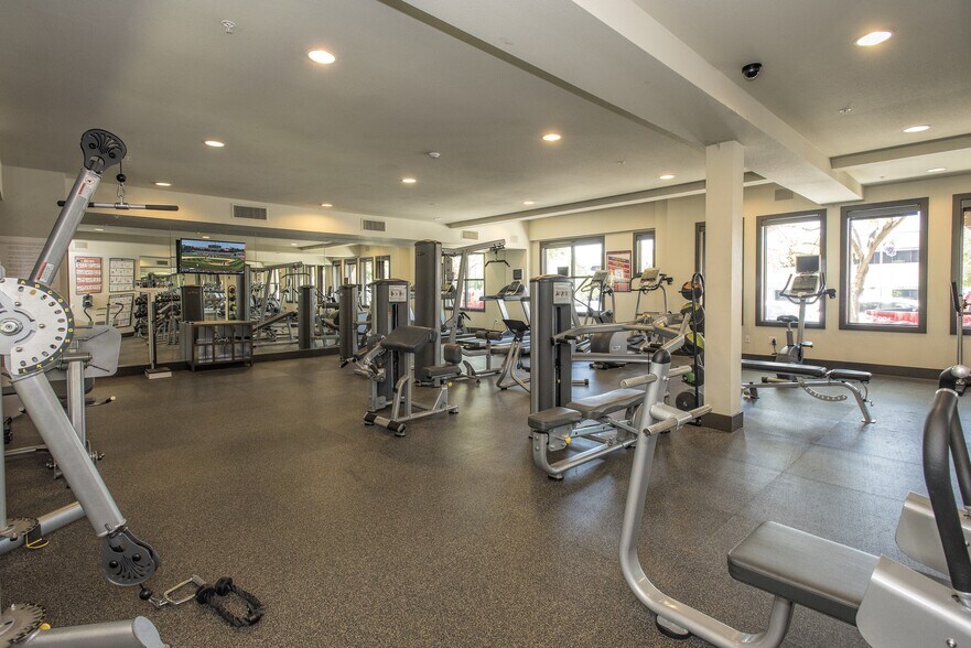 More Photos Of 700 S Myrtle Ave, Monrovia Apartments For Lease