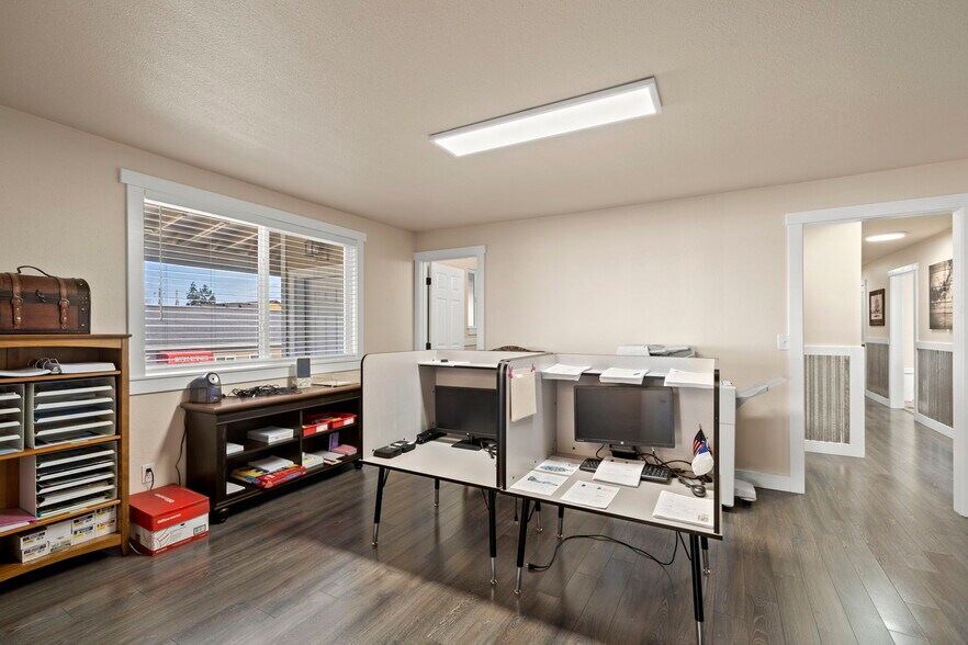 More Photos Of 3201 S 43rd St, Tacoma Specialty For Sale