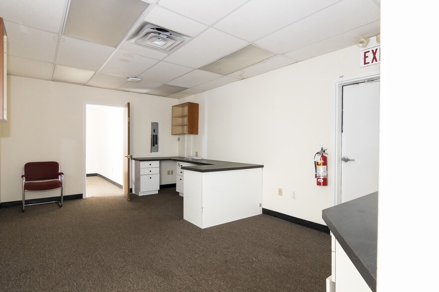 More Photos Of 1314 Englishtown Rd, Old Bridge Freestanding For Sale