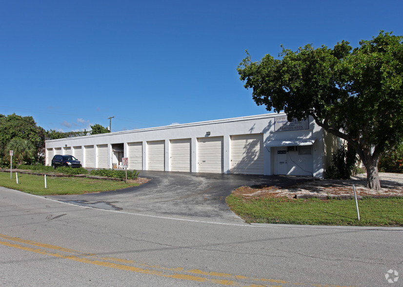 Primary Photo Of 2411-2451 NW 1st Ave, Boca Raton Self Storage For Lease