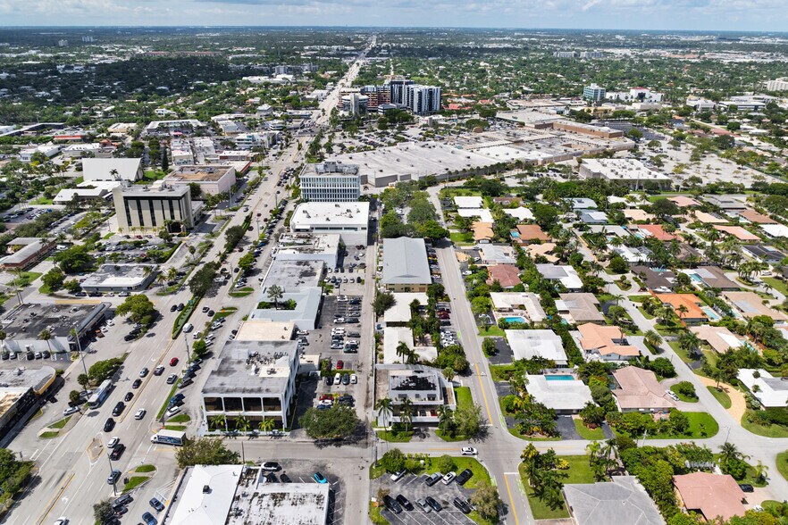 More Photos Of 2648 NE 32nd St, Fort Lauderdale Hotel For Sale