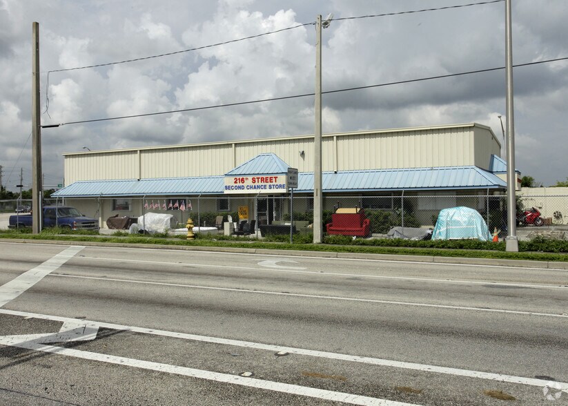 More Photos Of 21500 S Dixie Hwy, Miami Storefront Retail Office For Sale
