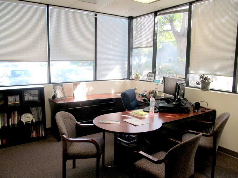 More Photos Of 2411 S 1070 W, Salt Lake City Office For Sale