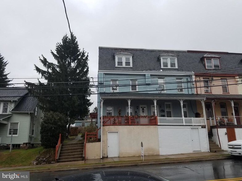 Primary Photo Of 633 Main St, Denver Apartments For Sale