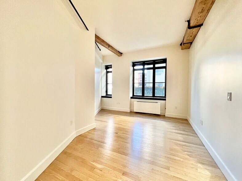 More Photos Of 467 Keap St, Brooklyn Apartments For Sale