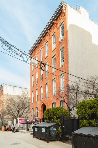 More Photos Of 293 Grand Ave, Brooklyn Apartments For Sale