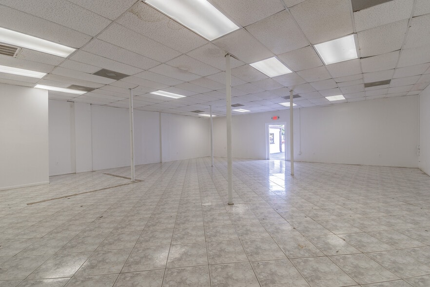 More Photos Of 1700 W Waters Ave, Tampa Freestanding For Sale