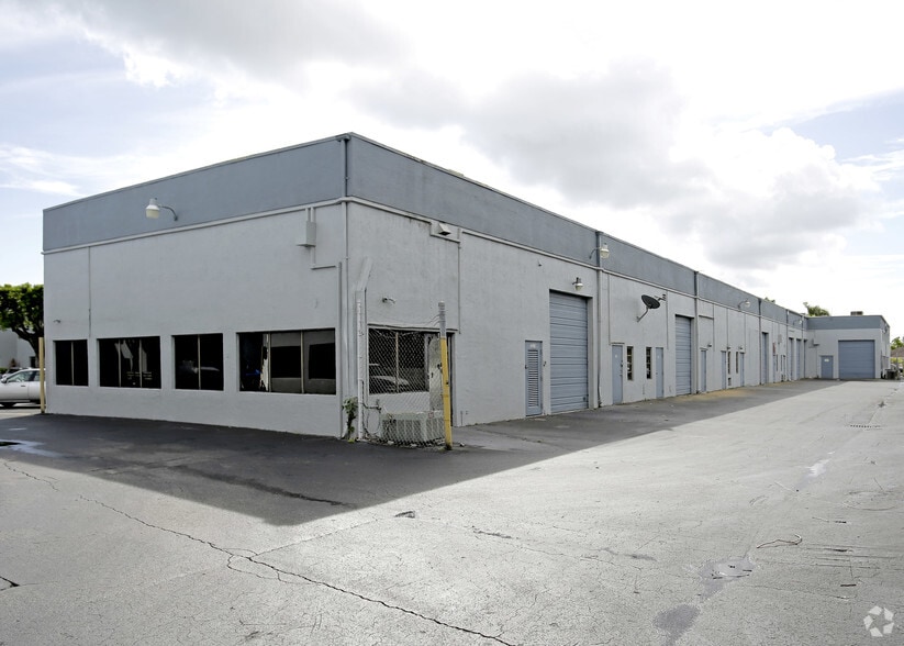 More Photos Of 10705 SW 216th St, Miami Warehouse For Lease
