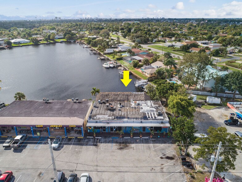 More Photos Of 766-772 Northlake Blvd, Lake Park Restaurant For Lease