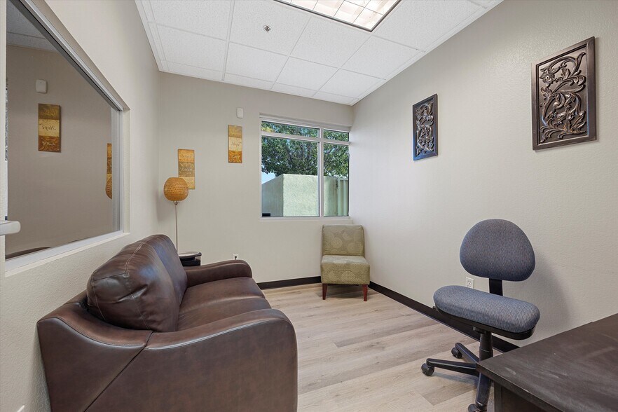 More Photos Of 4130 N Martin Luther King Blvd, North Las Vegas Office For Sale