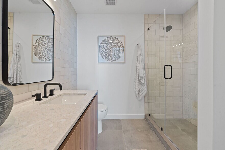 More Photos Of , Austin Multifamily For Sale