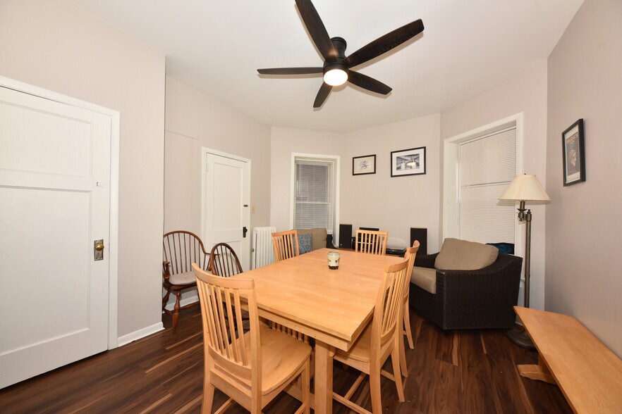 More Photos Of 1816 E Kane Pl, Milwaukee Apartments For Sale