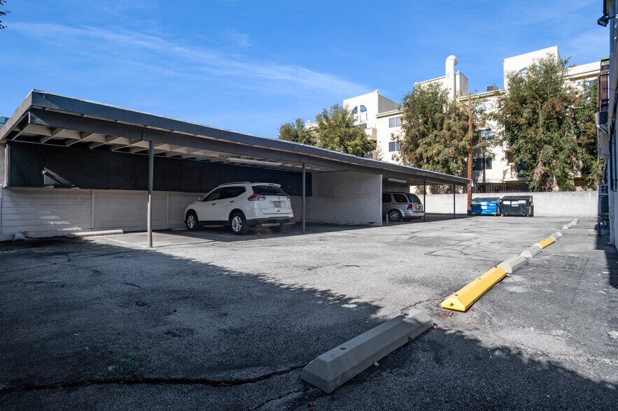 More Photos Of 4215 Vineland Ave, Studio City Apartments For Sale