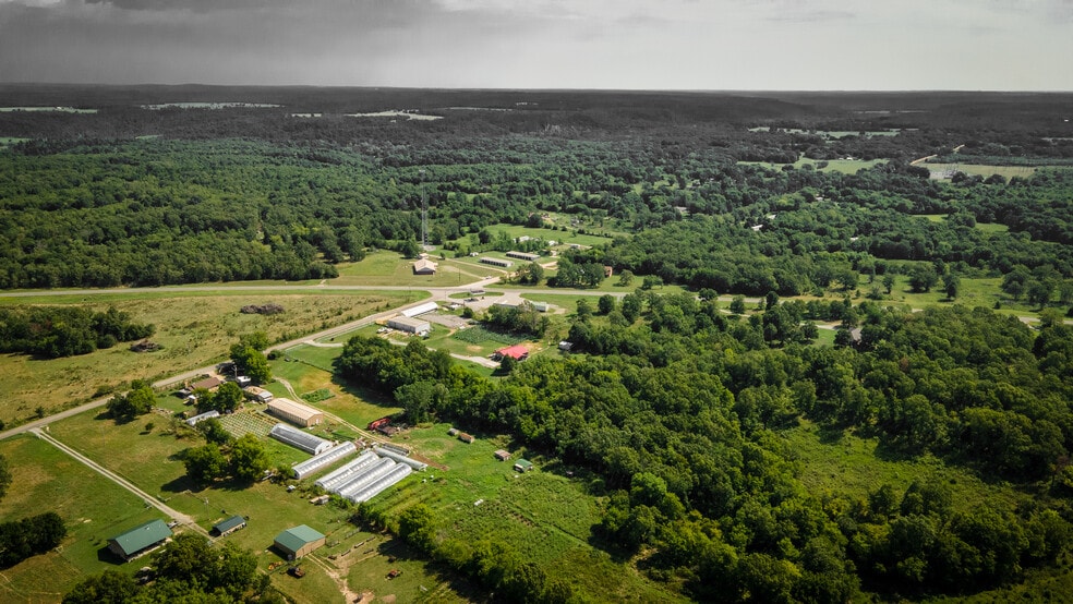 More Photos Of 7015 Highway 82, Tahlequah Convenience Store For Sale