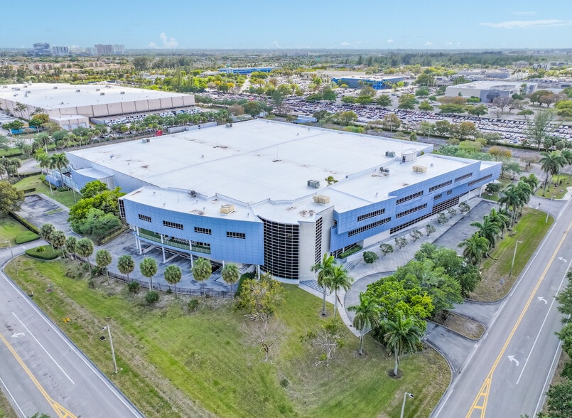 More Photos Of 10000 NW 15th Ter, Miami Industrial For Lease