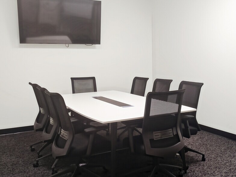 More Photos Of 2410 Fire Mesa St, Las Vegas Coworking Space