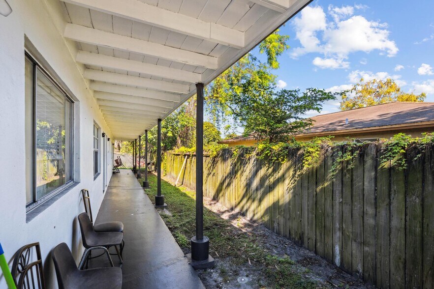 More Photos Of 3932 SW 12th Pl, Fort Lauderdale Apartments For Sale