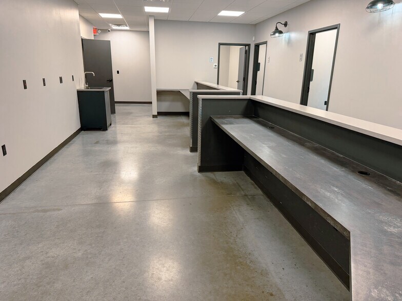 More Photos Of 1713 S Peoria Ave, Tulsa Medical For Lease