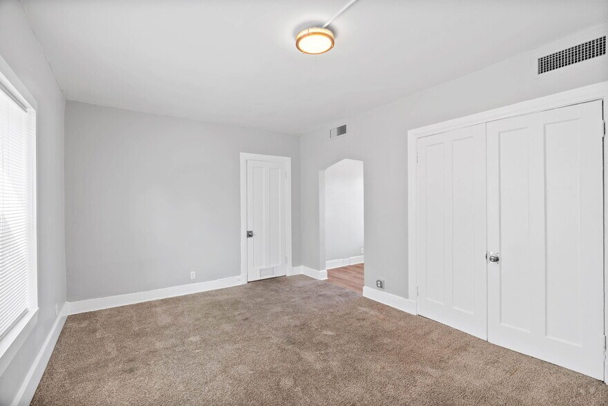 More Photos Of 615-619 S Tancahua St, Corpus Christi Apartments For Sale