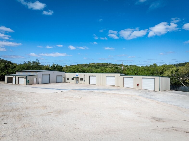 More Photos Of 180 Spring Mountain Dr, Canyon Lake Distribution For Sale