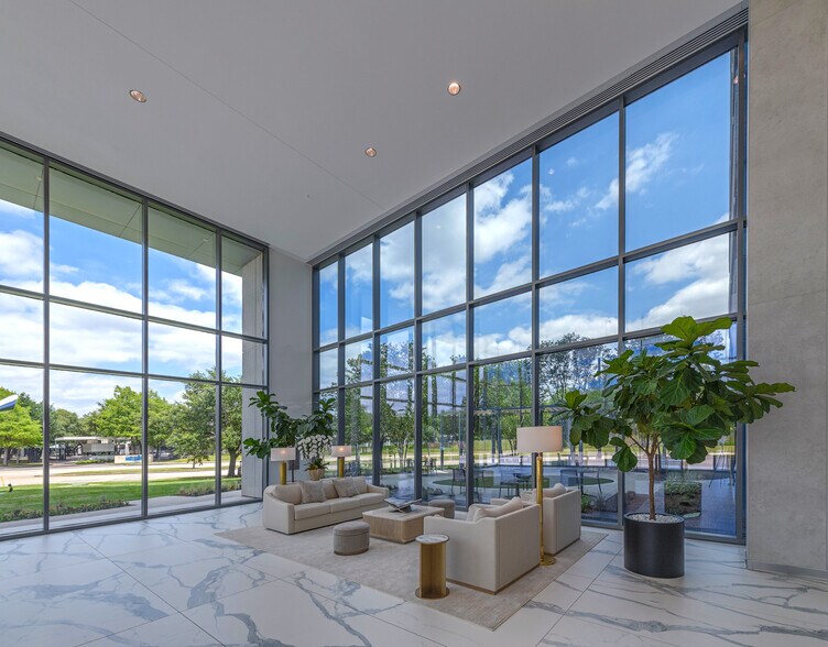 More Photos Of 575 N Dairy Ashford Rd, Houston Office For Sale