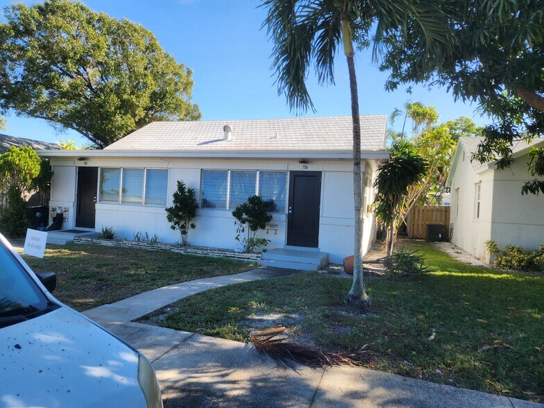 More Photos Of 726 N L St, Lake Worth Beach Specialty For Sale