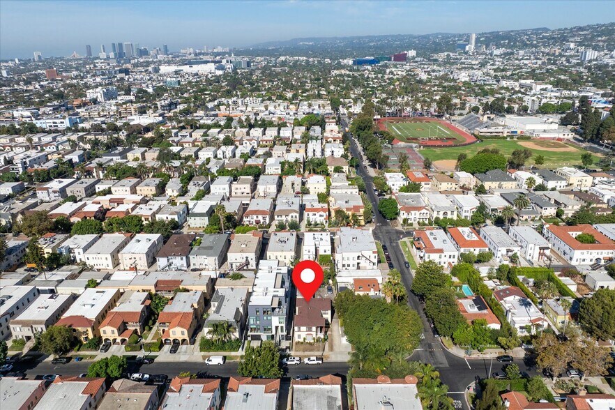 More Photos Of 457 N Stanley Ave, Los Angeles Apartments For Sale