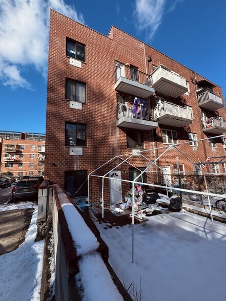 More Photos Of 11242 38th Ave, Corona Apartments For Sale