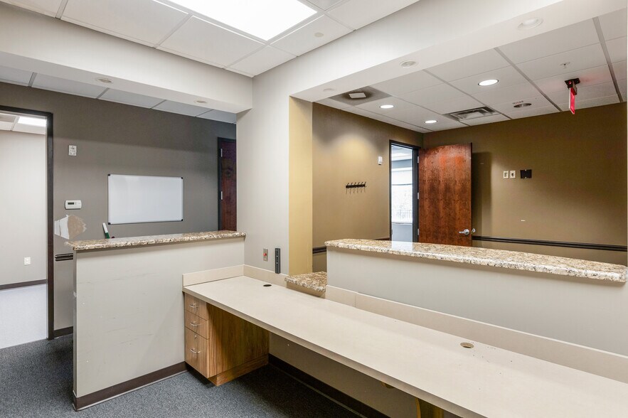 More Photos Of 245 Village Center Pky, Stockbridge Medical For Lease