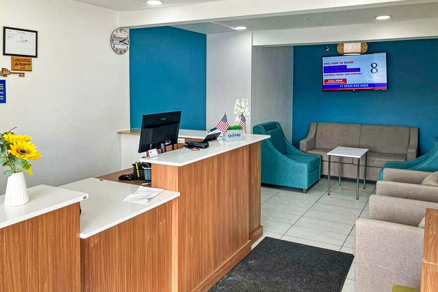 More Photos Of 2615 Commercial Way, Rock Springs Hotel For Sale