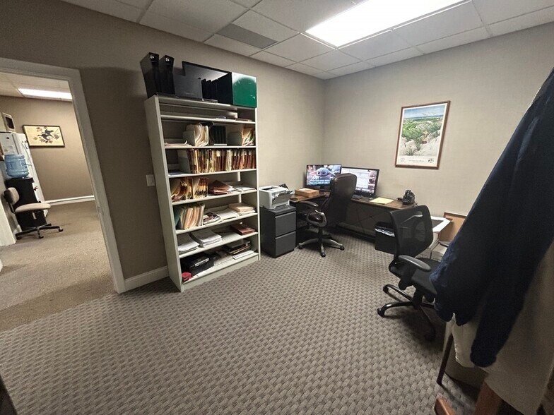 More Photos Of 5084 Wooster Rd, Cincinnati Medical For Sale