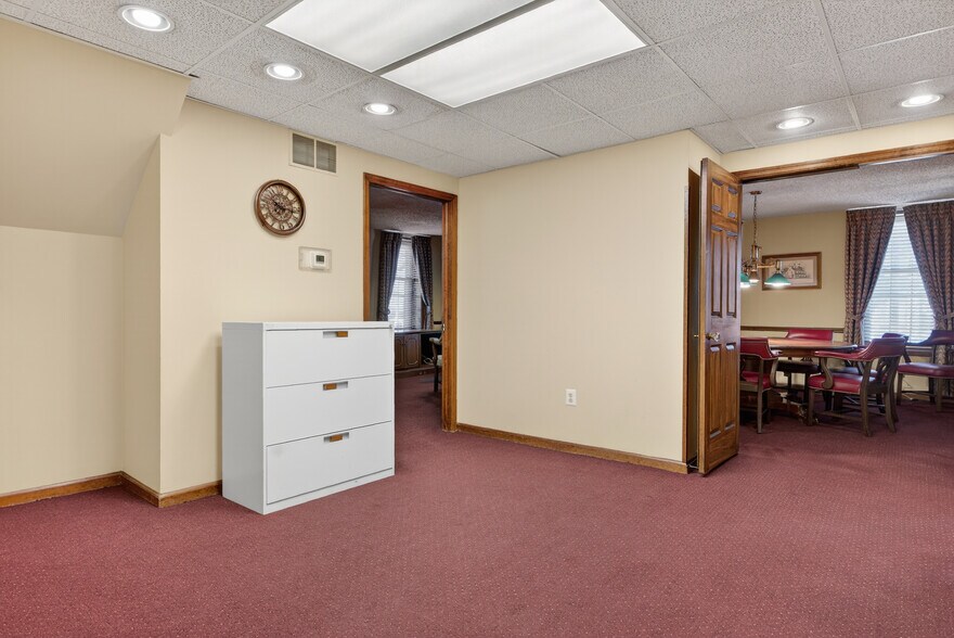 More Photos Of 1 W Main St, Marlton Office For Sale