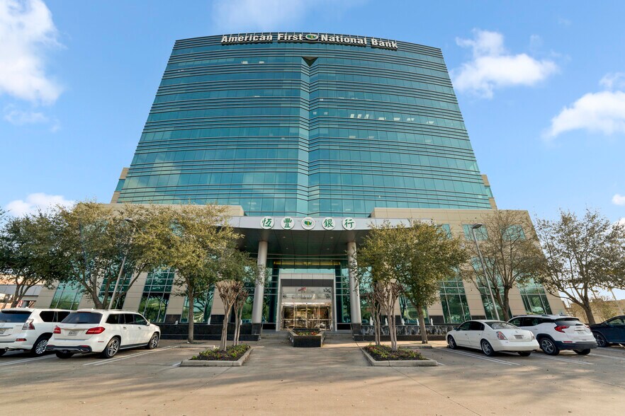 More Photos Of 9999 Bellaire Blvd, Houston Medical For Lease