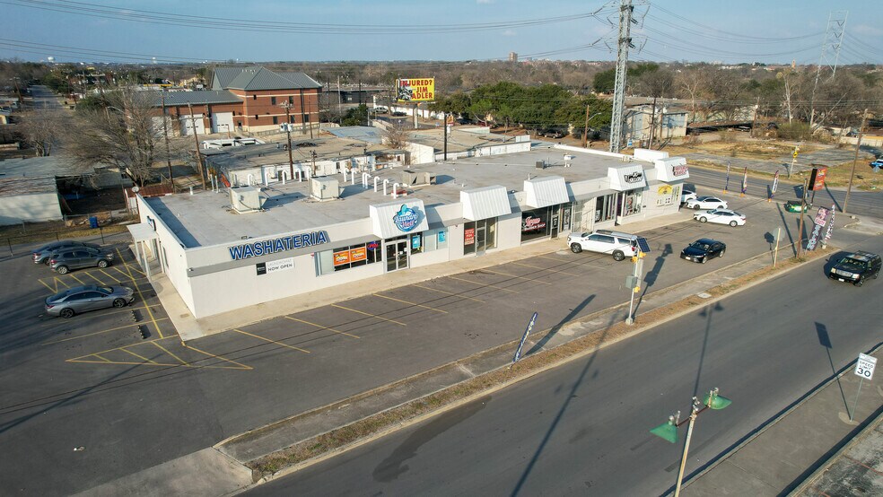 More Photos Of 107-109 Latch Dr, San Antonio Storefront Retail Office For Lease