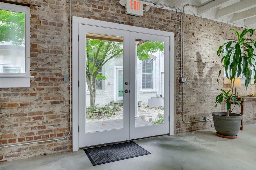 More Photos Of 150 Fairfield St SE, Aiken Storefront Retail Office For Sale