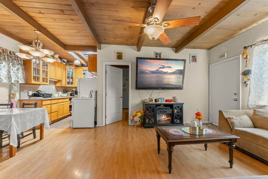 More Photos Of 772 Walnut St, San Bruno Multifamily For Sale