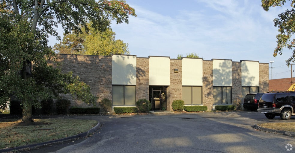 Primary Photo Of 8805 Lancaster Ave, Cincinnati Manufacturing For Sale