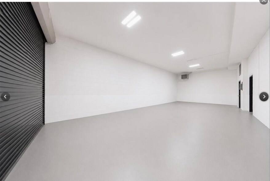 More Photos Of 4364A Victory Blvd, Staten Island Industrial For Sale