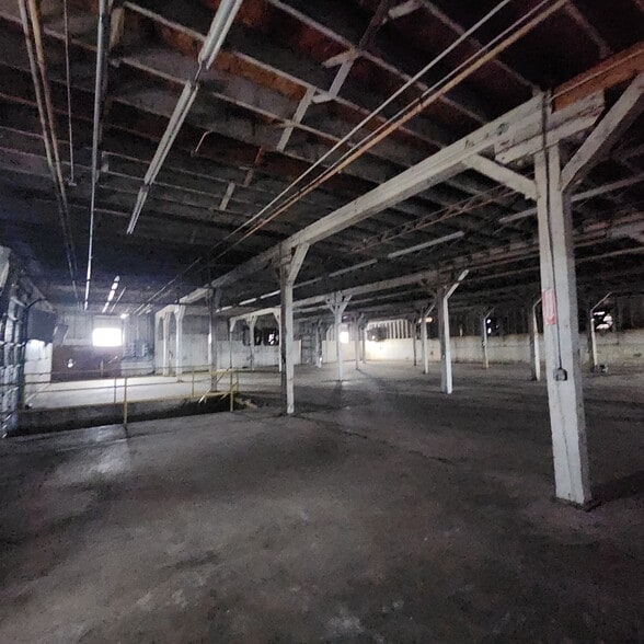 More Photos Of 707 York St, Houston Warehouse For Lease
