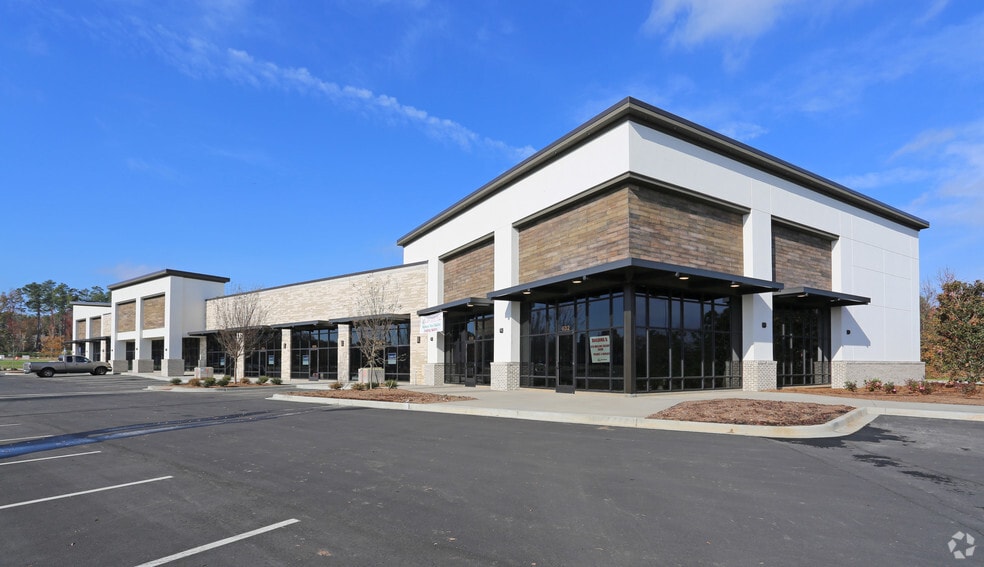 More Photos Of 4263 Washington Rd, Evans Unknown For Lease