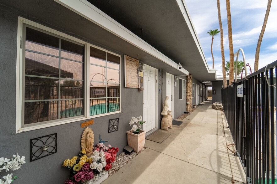 More Photos Of 37250 Bankside Dr, Cathedral City Apartments For Sale