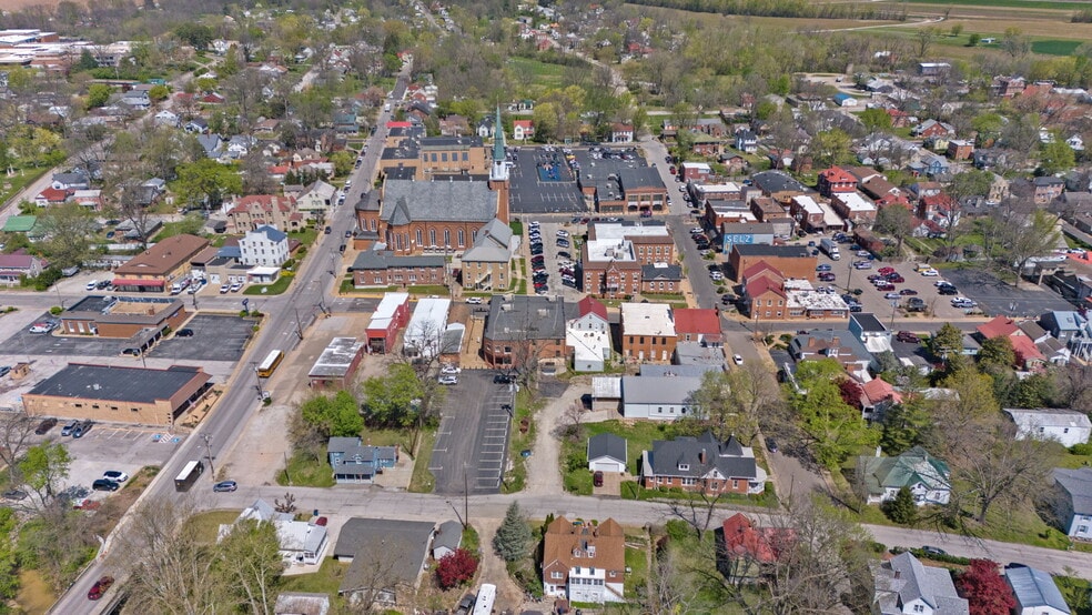 More Photos Of 305 N Main St, Ste Genevieve Storefront Retail Residential For Sale