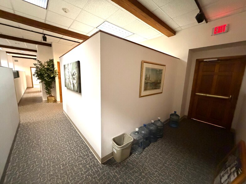 More Photos Of 22 S 2nd St, Emmaus Loft Creative Space For Lease