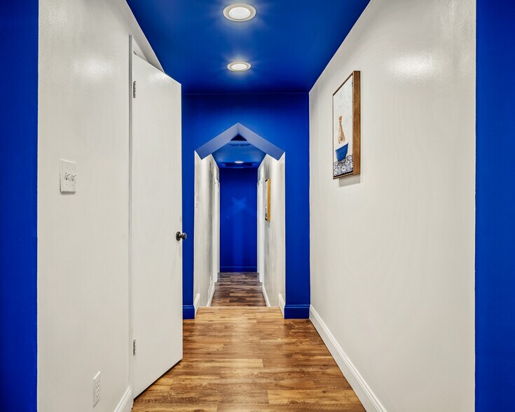 More Photos Of 5069 Milford Rd, East Stroudsburg Specialty For Sale