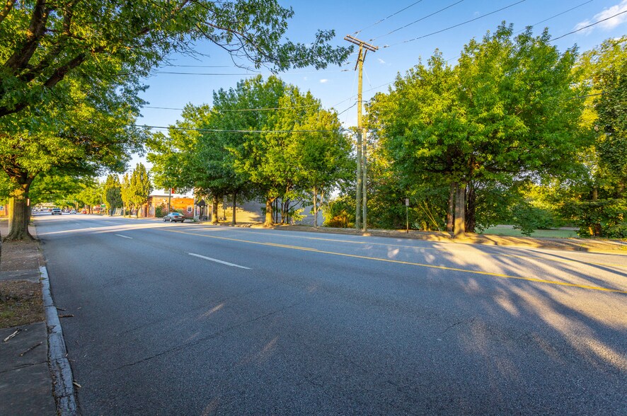 More Photos Of 2642 S Broad St, Chattanooga Land For Sale