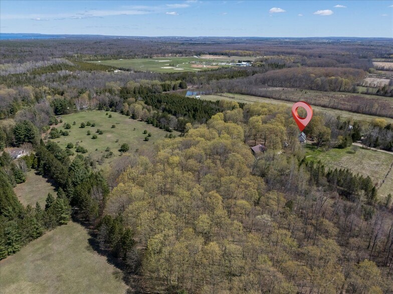More Photos Of 174 Freethy Rd, Wasaga Beach Land For Sale