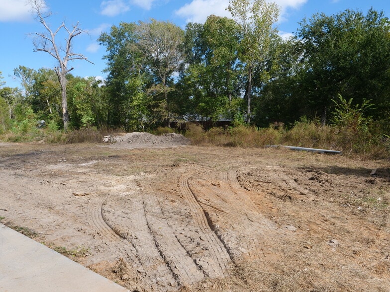 More Photos Of 2529 Sciaaca Rd, Spring Office For Sale