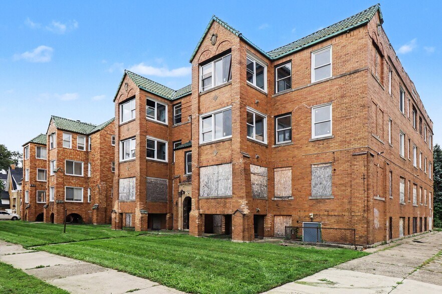 More Photos Of 3017-3029 W Buena Vista St, Detroit Apartments For Sale